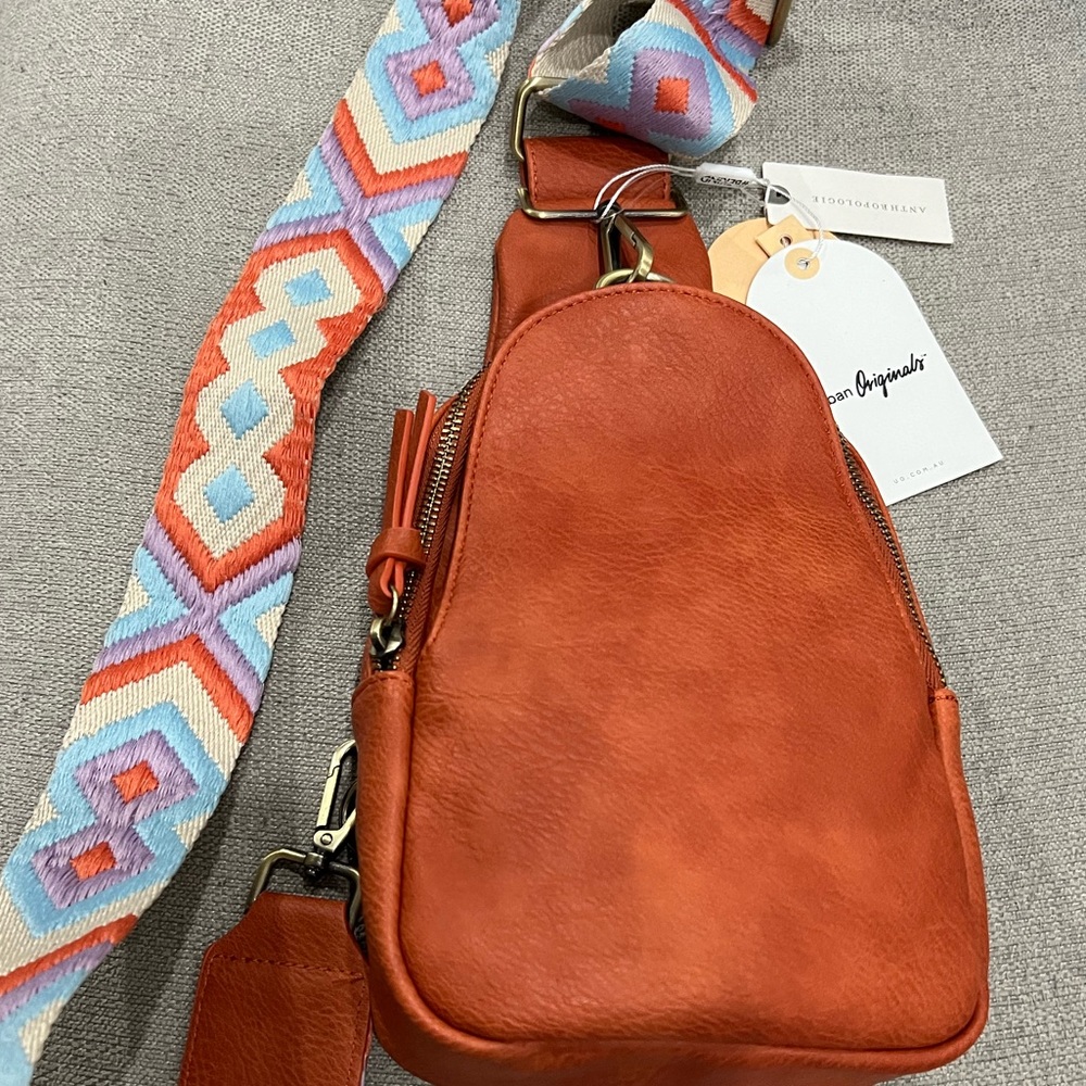 Anthropologie Urban Originals Liberty Crossbody Bag Rust / Red / Rouge